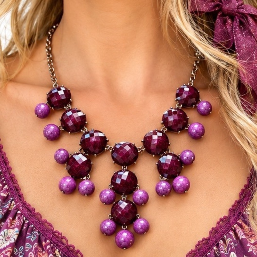 Purple Bib Necklace Faceted Plum Gems Tiered Beads Bronze Tone Chain
